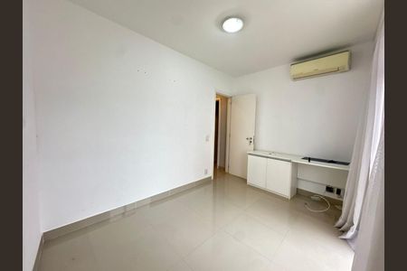 Apartamento para alugar com 107m², 3 quartos e 2 vagas