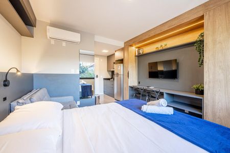 Studio para alugar com 26m², 1 quarto e 1 vaga Studio para alugar com 26m², 1 quarto e 1 vagaQuarto