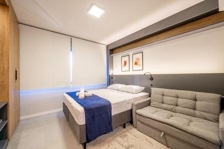 Studio para alugar com 26m², 1 quarto e 1 vaga Studio para alugar com 26m², 1 quarto e 1 vagaQuarto
