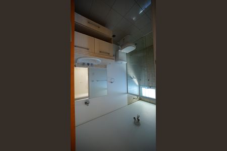 Apartamento à venda com 100m², 3 quartos e 2 vagasBanheiro da Suíte