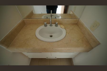 Apartamento à venda com 100m², 3 quartos e 2 vagasLavabo