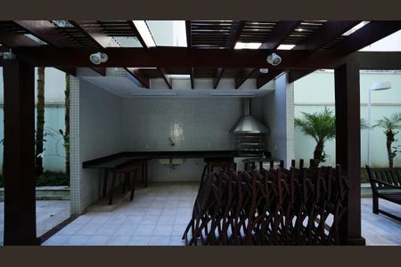 Apartamento à venda com 100m², 3 quartos e 2 vagasÁrea comum - Churrasqueira