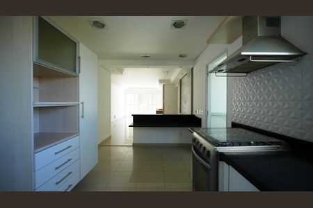 Apartamento à venda com 100m², 3 quartos e 2 vagasCozinha