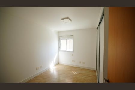 Apartamento à venda com 100m², 3 quartos e 2 vagasQuarto 1