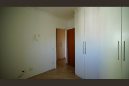Apartamento à venda com 100m², 3 quartos e 2 vagasQuarto 2