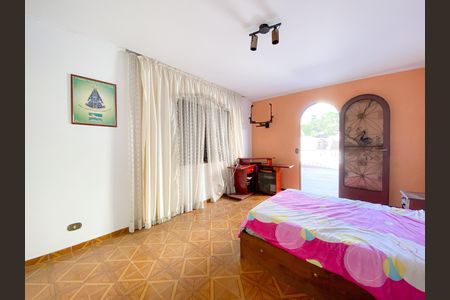 Casa à venda com 250m², 5 quartos e 5 vagas