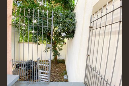 Casa à venda com 250m², 5 quartos e 5 vagas