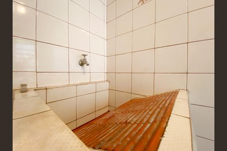 Casa à venda com 5 quartos, 250m² em Vila Ipojuca, São Paulo