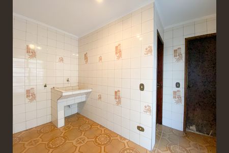 Casa à venda com 250m², 5 quartos e 5 vagas