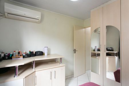 Casa de condomínio à venda com 58m², 2 quartos e 1 vagaQuarto 2 
