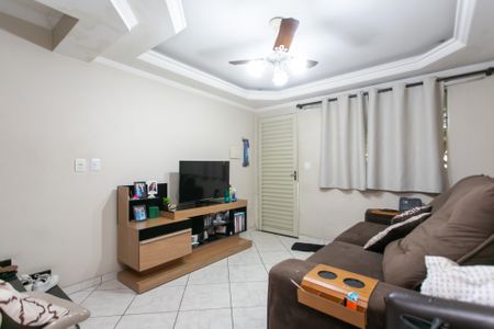 Casa de condomínio à venda com 58m², 2 quartos e 1 vagaSala