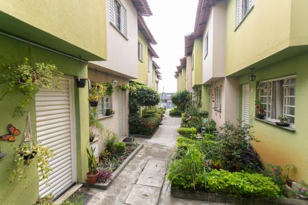 Casa de condomínio à venda com 58m², 2 quartos e 1 vagaÁrea comum 