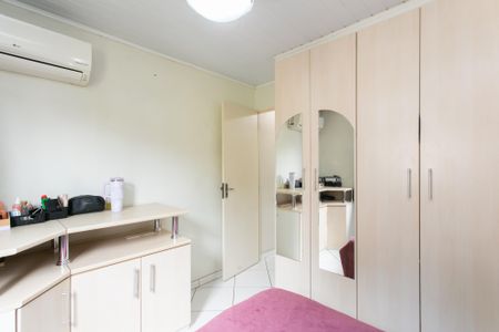Casa de condomínio à venda com 58m², 2 quartos e 1 vagaQuarto 2 