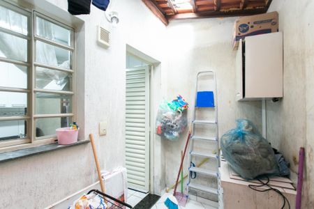 Casa de condomínio à venda com 58m², 2 quartos e 1 vagaÁrea de Serviço 