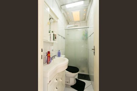 Casa de condomínio à venda com 58m², 2 quartos e 1 vagaBanheiro 