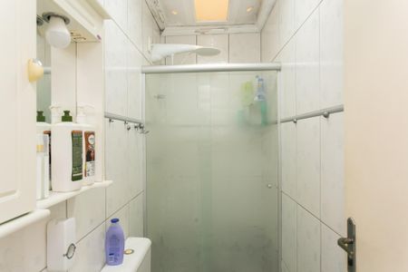 Casa de condomínio à venda com 58m², 2 quartos e 1 vagaBanheiro 