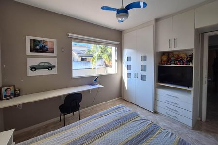 Casa à venda com 400m², 4 quartos e 2 vagas Casa à venda com 400m², 4 quartos e 2 vagasQuarto 2