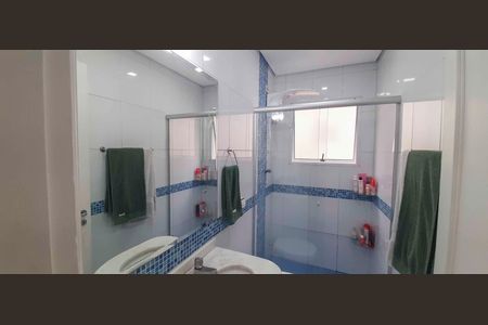 Casa de condomínio à venda com 180m², 4 quartos e 2 vagasBanheiro dos Quartos
