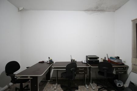 Casa à venda com 117m², 6 quartos e 1 vagaQuarto 2