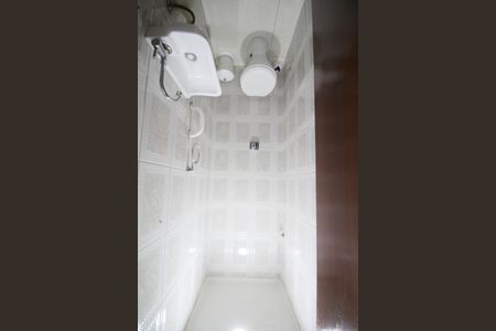 Lavabo de casa à venda com 6 quartos, 117m² em Jardim Tres Irmaos, Taboão da Serra
