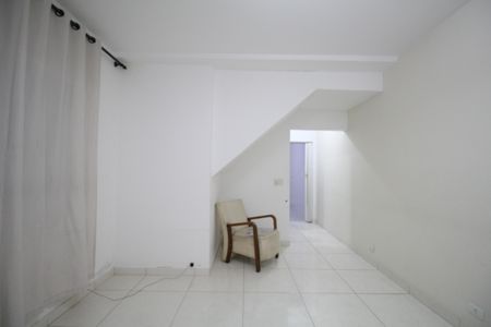Sala de casa à venda com 6 quartos, 117m² em Jardim Tres Irmaos, Taboão da Serra