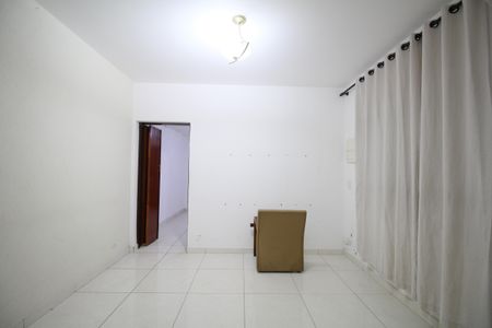 Sala de casa à venda com 6 quartos, 117m² em Jardim Tres Irmaos, Taboão da Serra