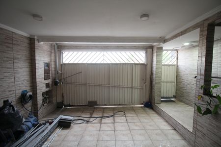 Casa à venda com 117m², 6 quartos e 1 vagaGaragem