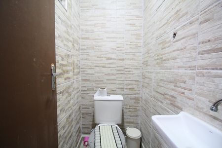 Casa à venda com 117m², 6 quartos e 1 vagaBanheiro Externo