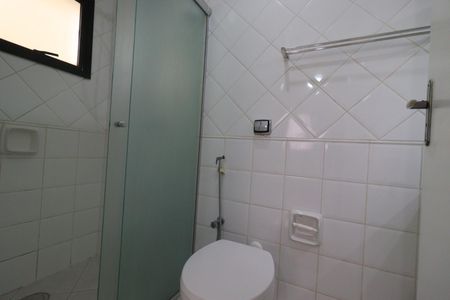Apartamento para alugar com 65m², 2 quartos e 2 vagasBanheiro da Suíte