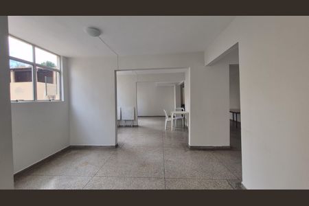 Apartamento à venda com 54m², 2 quartos e 1 vaga Apartamento à venda com 54m², 2 quartos e 1 vagaÁrea comum - Salão de festas