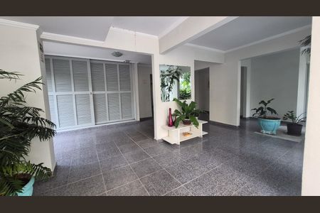 Apartamento à venda com 54m², 2 quartos e 1 vaga Apartamento à venda com 54m², 2 quartos e 1 vagaHall de entrada