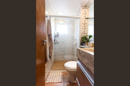 Apartamento à venda com 54m², 2 quartos e 1 vaga Apartamento à venda com 54m², 2 quartos e 1 vagaBanheiro