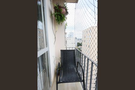 varanda de apartamento à venda com 2 quartos, 54m² em Jardim Maria Duarte, São Paulo