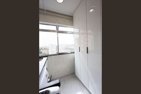 Apartamento à venda com 54m², 2 quartos e 1 vaga Apartamento à venda com 54m², 2 quartos e 1 vagaÁrea de Serviço