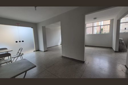 Apartamento à venda com 54m², 2 quartos e 1 vaga Apartamento à venda com 54m², 2 quartos e 1 vagaÁrea comum - Salão de festas