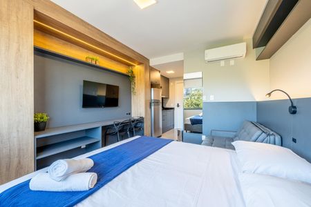 Quarto de kitnet/studio para alugar com 1 quarto, 26m² em Boa Vista, Porto Alegre
