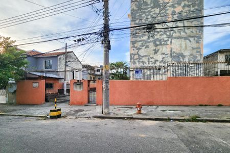 Apartamento para alugar com 60m², 2 quartos e 1 vaga Apartamento para alugar com 60m², 2 quartos e 1 vagaFachada do Condomínio