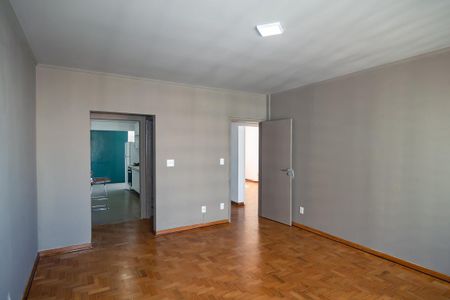 Apartamento para alugar com 90m², 2 quartos e 1 vaga Apartamento para alugar com 90m², 2 quartos e 1 vagaSala