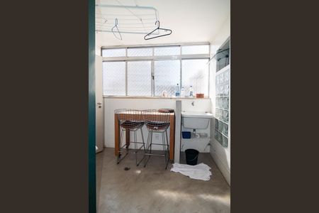 Apartamento para alugar com 90m², 2 quartos e 1 vaga Apartamento para alugar com 90m², 2 quartos e 1 vagaÁrea de Serviço