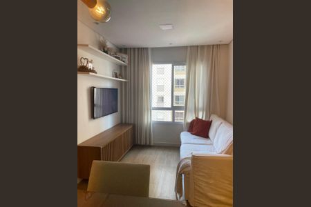 Apartamento à venda com 46m², 2 quartos e 1 vaga Apartamento à venda com 46m², 2 quartos e 1 vagaSala