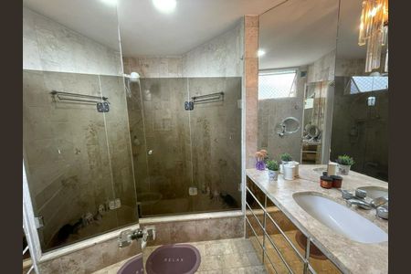 Apartamento para alugar com 3 quartos, 139m² em Lagoa, Rio de Janeiro