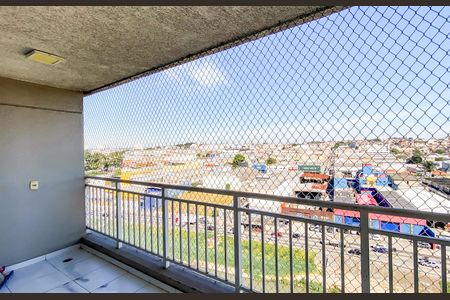 Varanda  de apartamento para alugar com 2 quartos, 52m² em Jardim Santa Teresinha, São Paulo