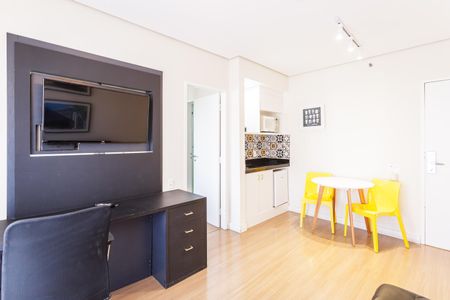 Apartamento para alugar com 33m², 1 quarto e 1 vaga Apartamento para alugar com 33m², 1 quarto e 1 vagaSala/Cozinha