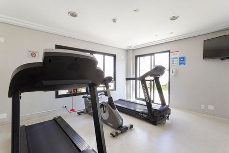 Apartamento para alugar com 33m², 1 quarto e 1 vaga Apartamento para alugar com 33m², 1 quarto e 1 vagaÁrea comum - Academia