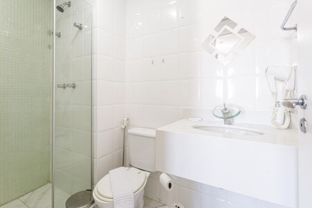 Apartamento para alugar com 33m², 1 quarto e 1 vaga Apartamento para alugar com 33m², 1 quarto e 1 vagaBanheiro da Suíte