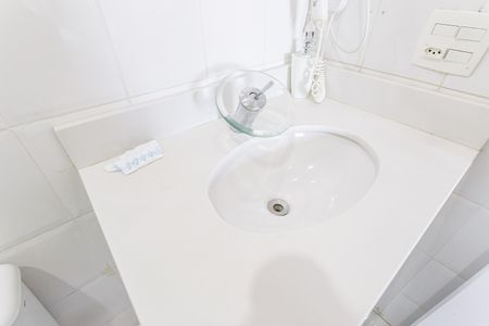 Apartamento para alugar com 33m², 1 quarto e 1 vaga Apartamento para alugar com 33m², 1 quarto e 1 vagaBanheiro da Suíte