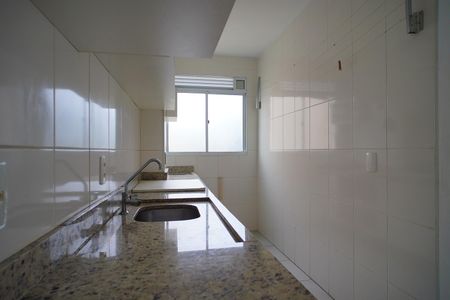 Apartamento para alugar com 44m², 2 quartos e 1 vagaCozinha 