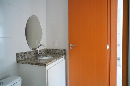 Apartamento para alugar com 44m², 2 quartos e 1 vagaBanheiro 