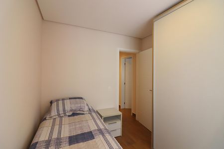 Apartamento à venda com 123m², 3 quartos e 2 vagasQuarto 2