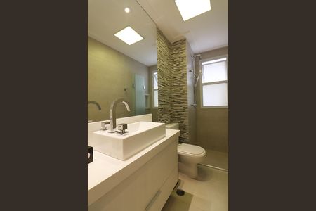 Apartamento à venda com 123m², 3 quartos e 2 vagasBanheiro Social